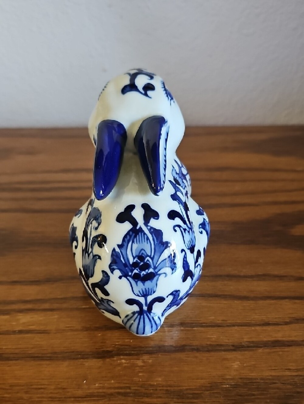 Blue and White Decorative Ceramic Bunny Tote 3 - Picture 4 of 8